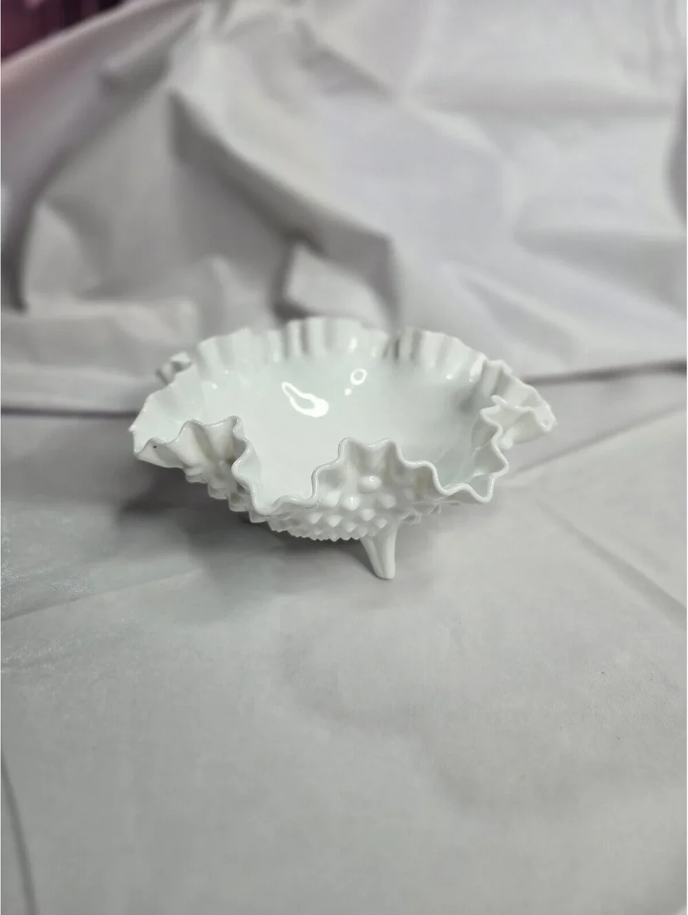 Vintage Fenton White Hobnail Milk Glass 8